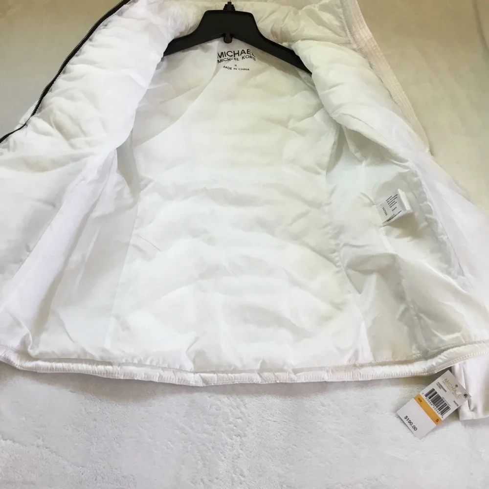 Michael Kors Puffer Jacket in Small - Picture 4 of 6